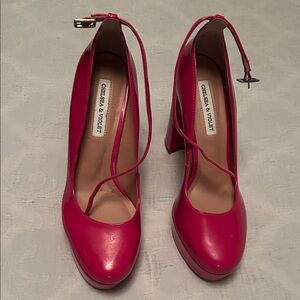 Chelsea & Violet Hot Pink Women's Heels